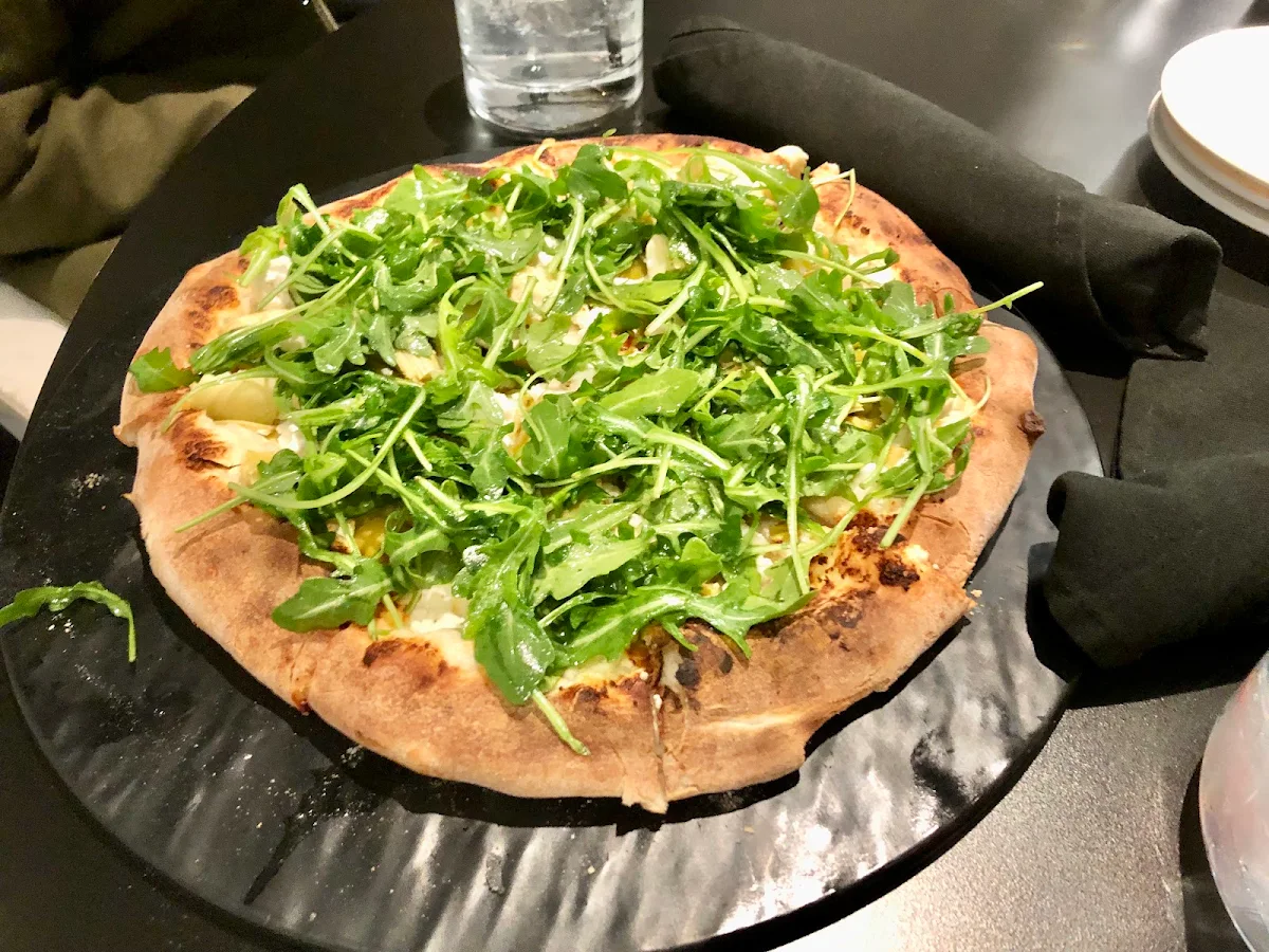 Olive and Feta Pizza, Sosta! Pizzeria