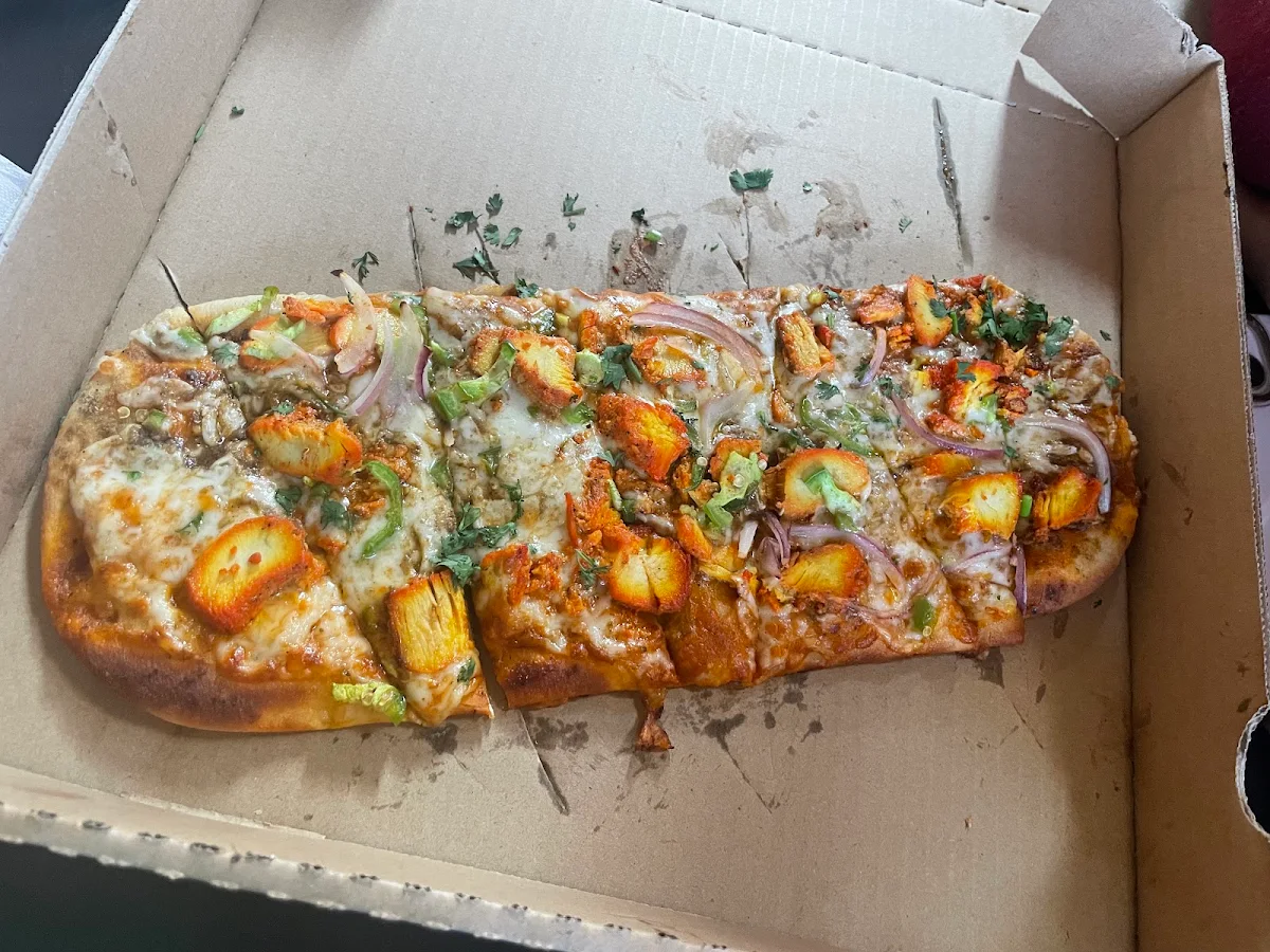 Chicken Tikka Pizza