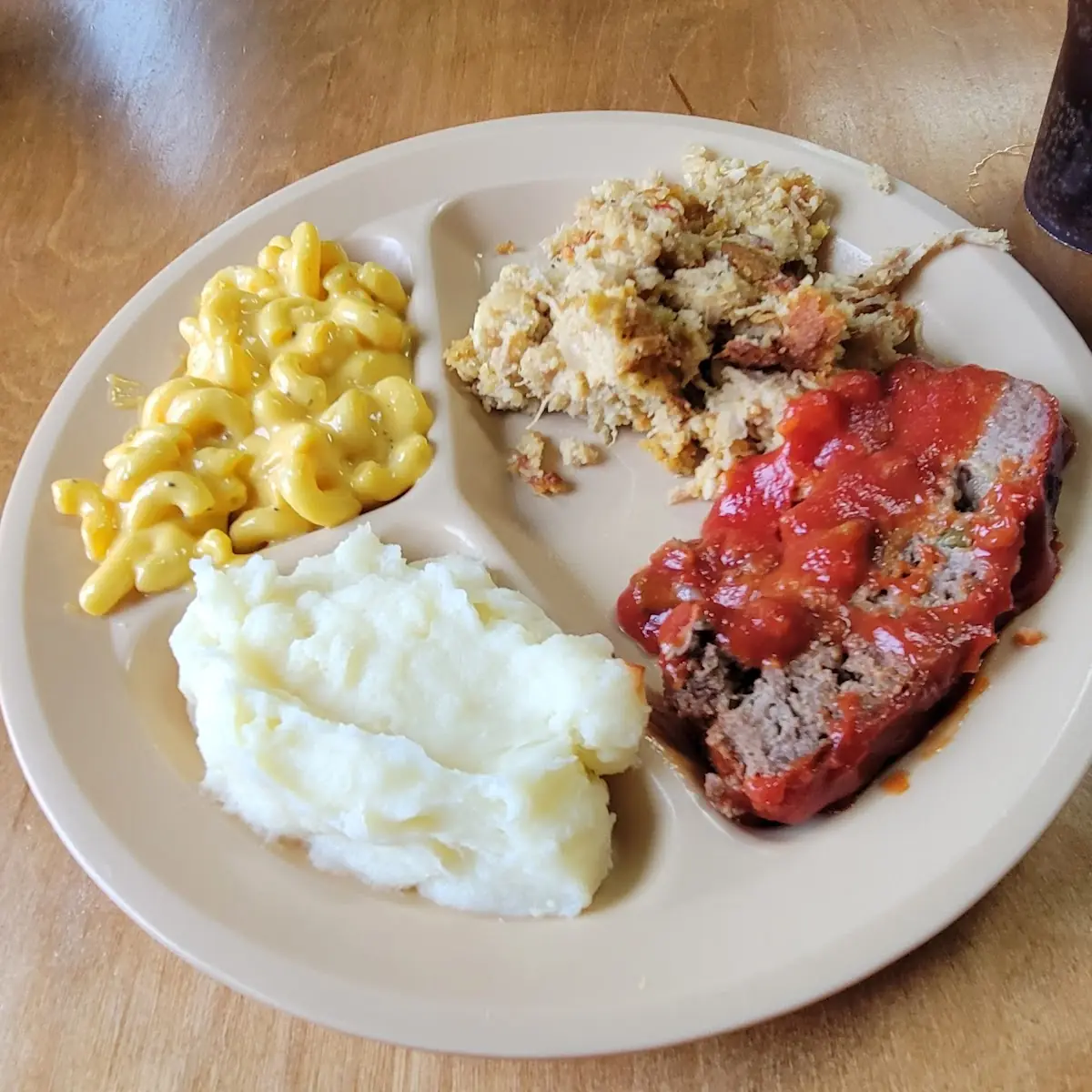 Meatloaf Mashed Potatoes Mac and Cheese