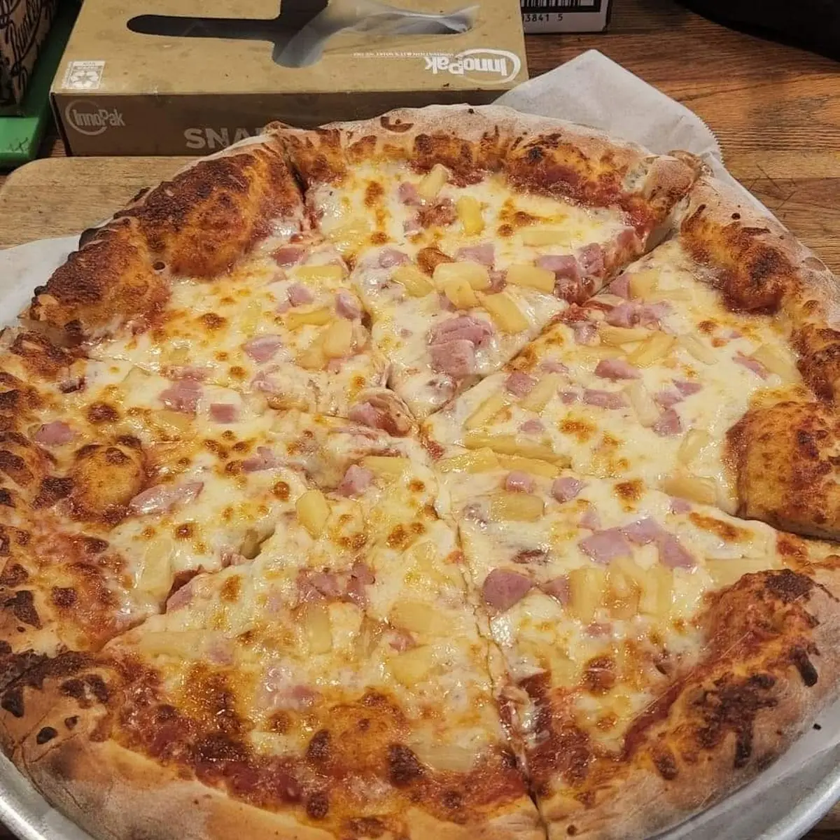 16" White Pizza
