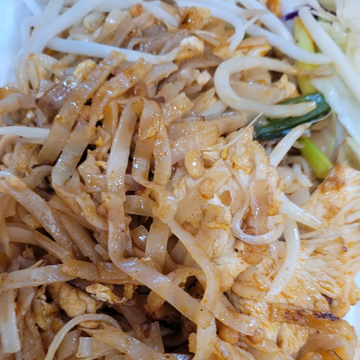 Chicken Pad Thai