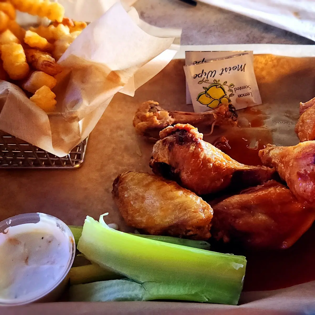 8 Wing Basket