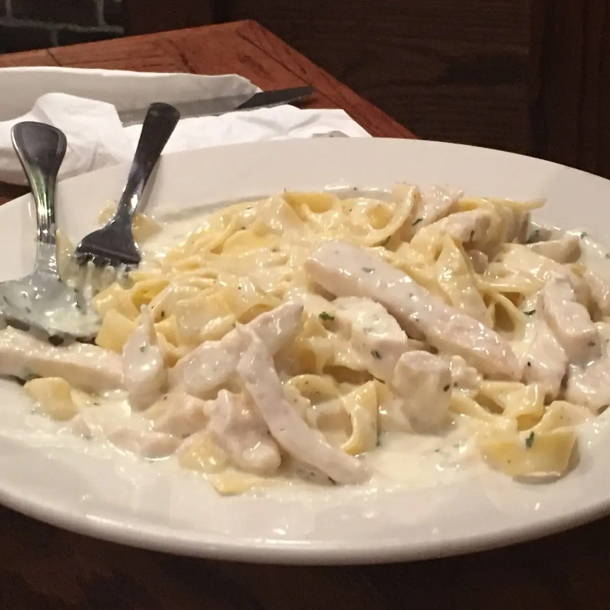 Chicken Alfredo Pizza