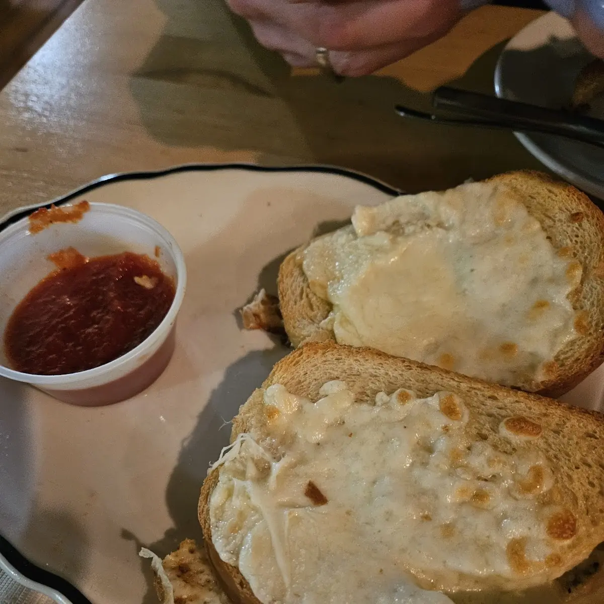 Garlic Cheese Bread