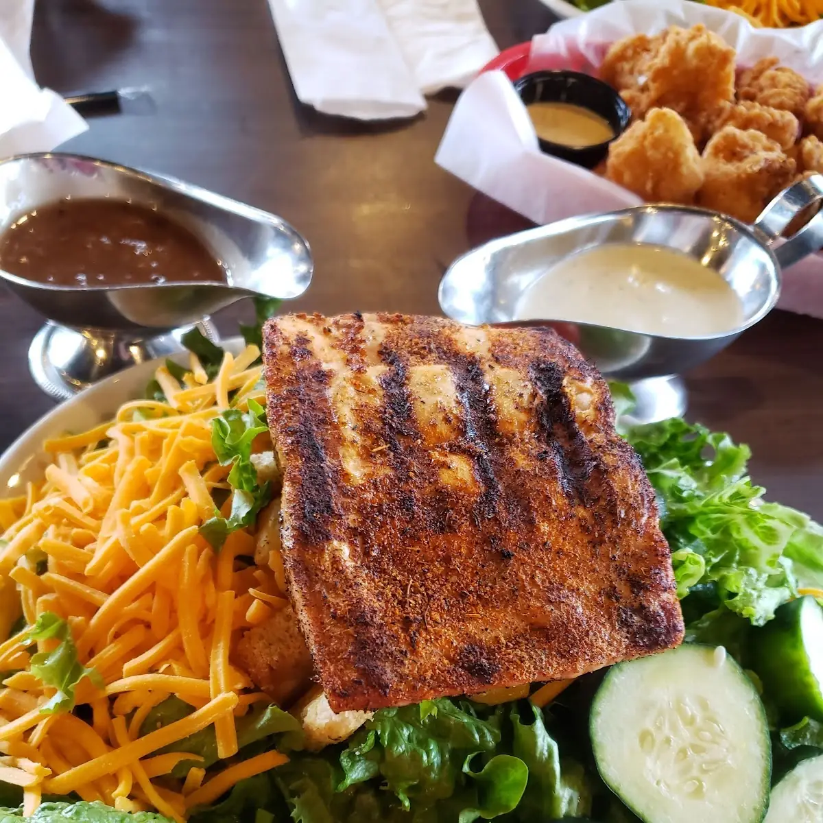 Grilled Salmon Salad
