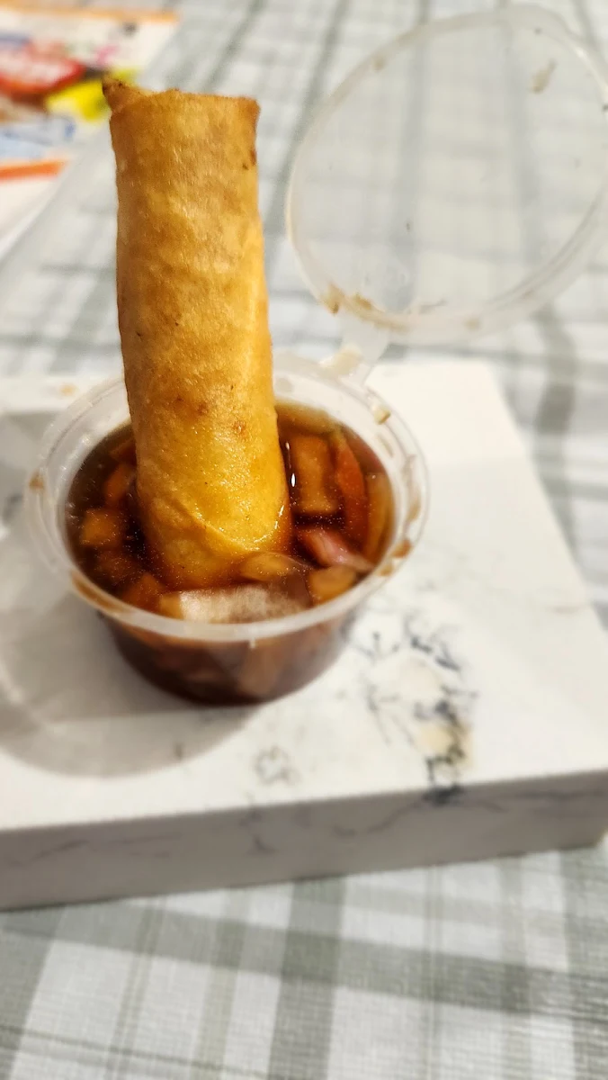 Lumpia, Sisig Eh! CAFE