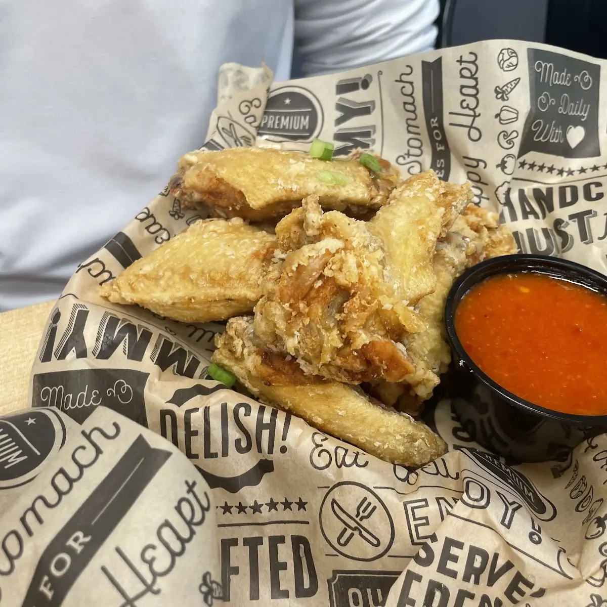 Bone-in Chicken wings