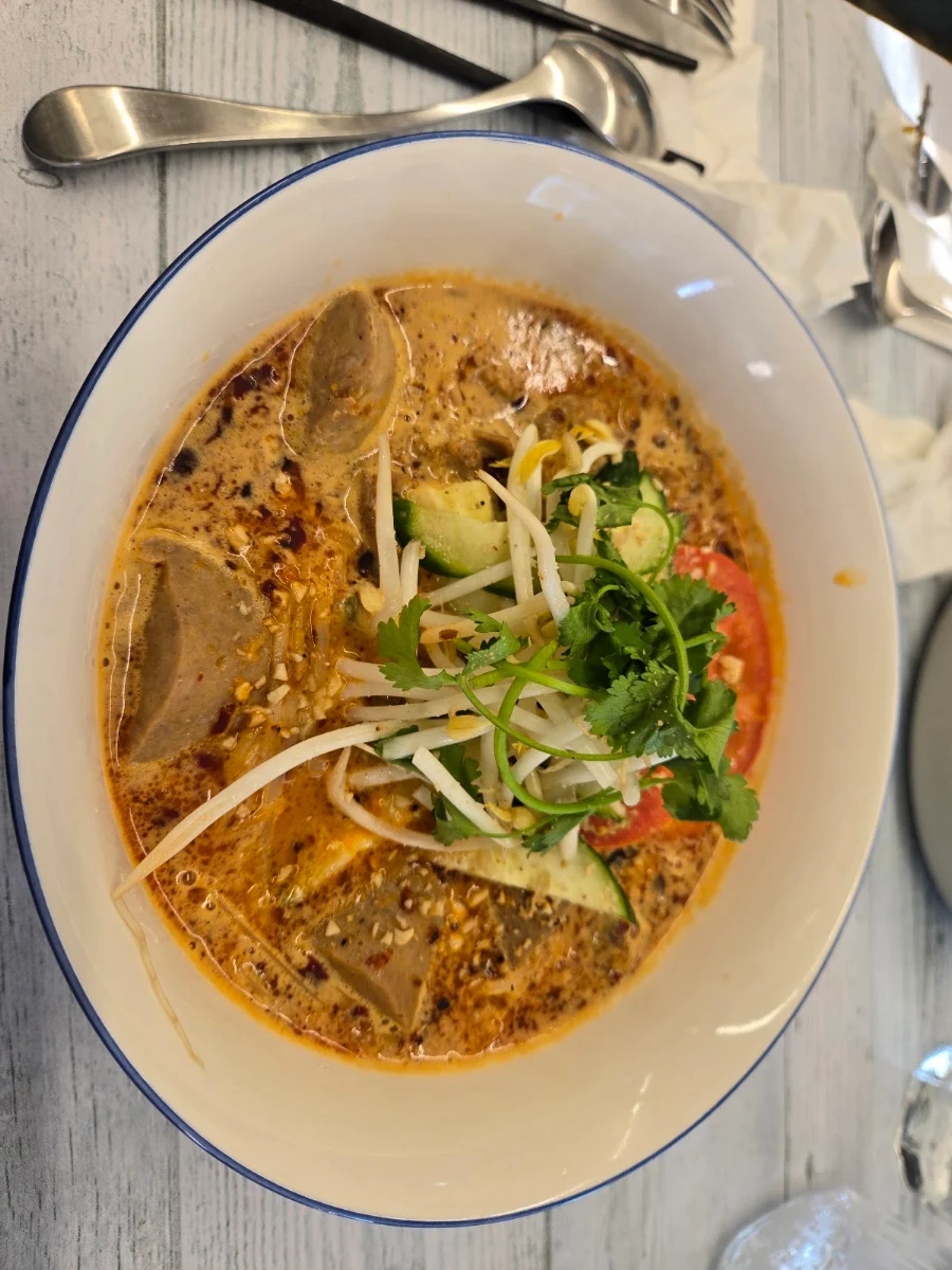 Peanut Satay Soup, Bonjour Saigon