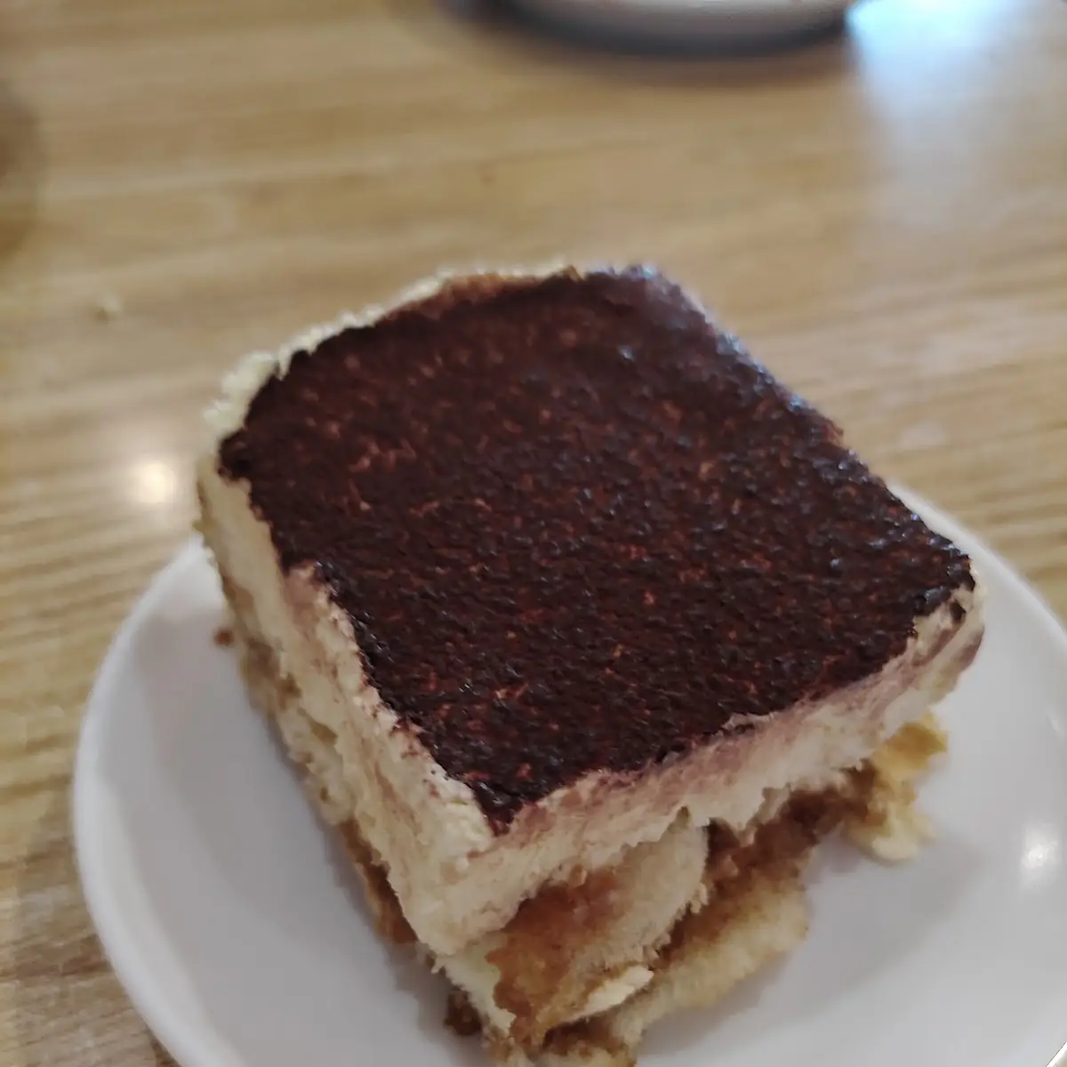 Tiramisu Cake