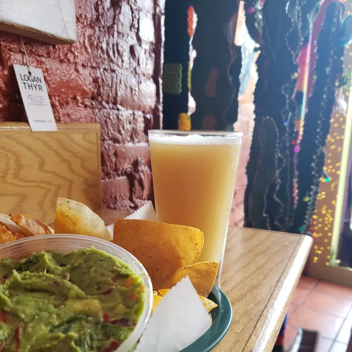 Guacamole & Chips V