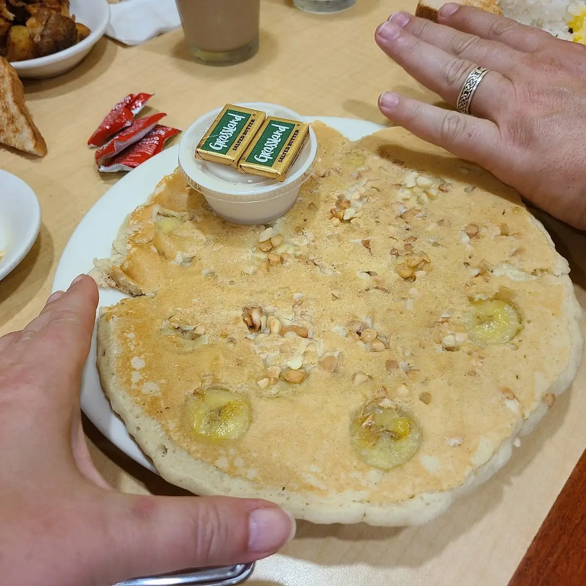 Banana Macadamia Nut Pancakes