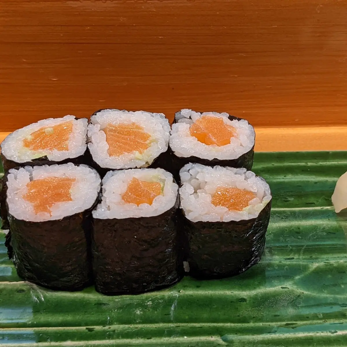 Salmon Roll