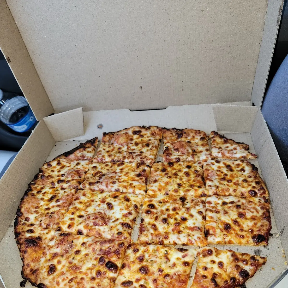 Medium Thin Crust Cheese Pizza