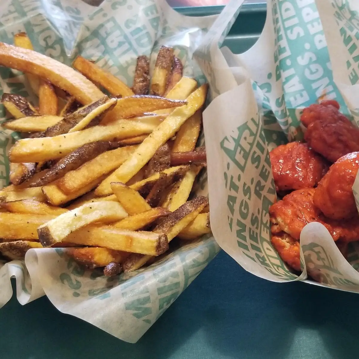 Atomic and Mingo Habanero Wings