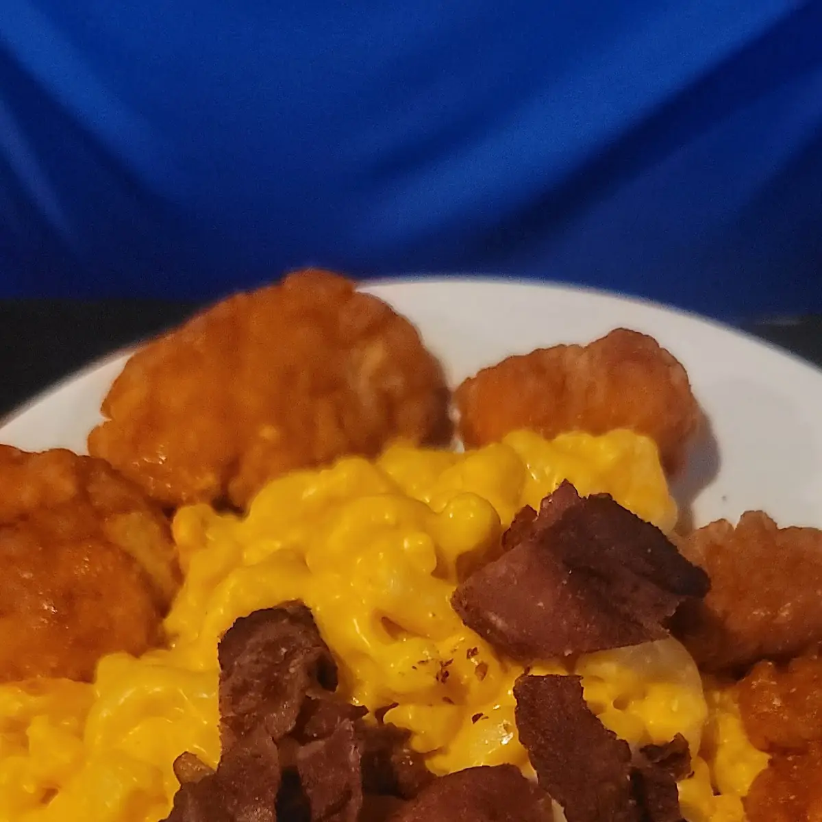 Buffalo Chicken Bacon Mac N' Cheese