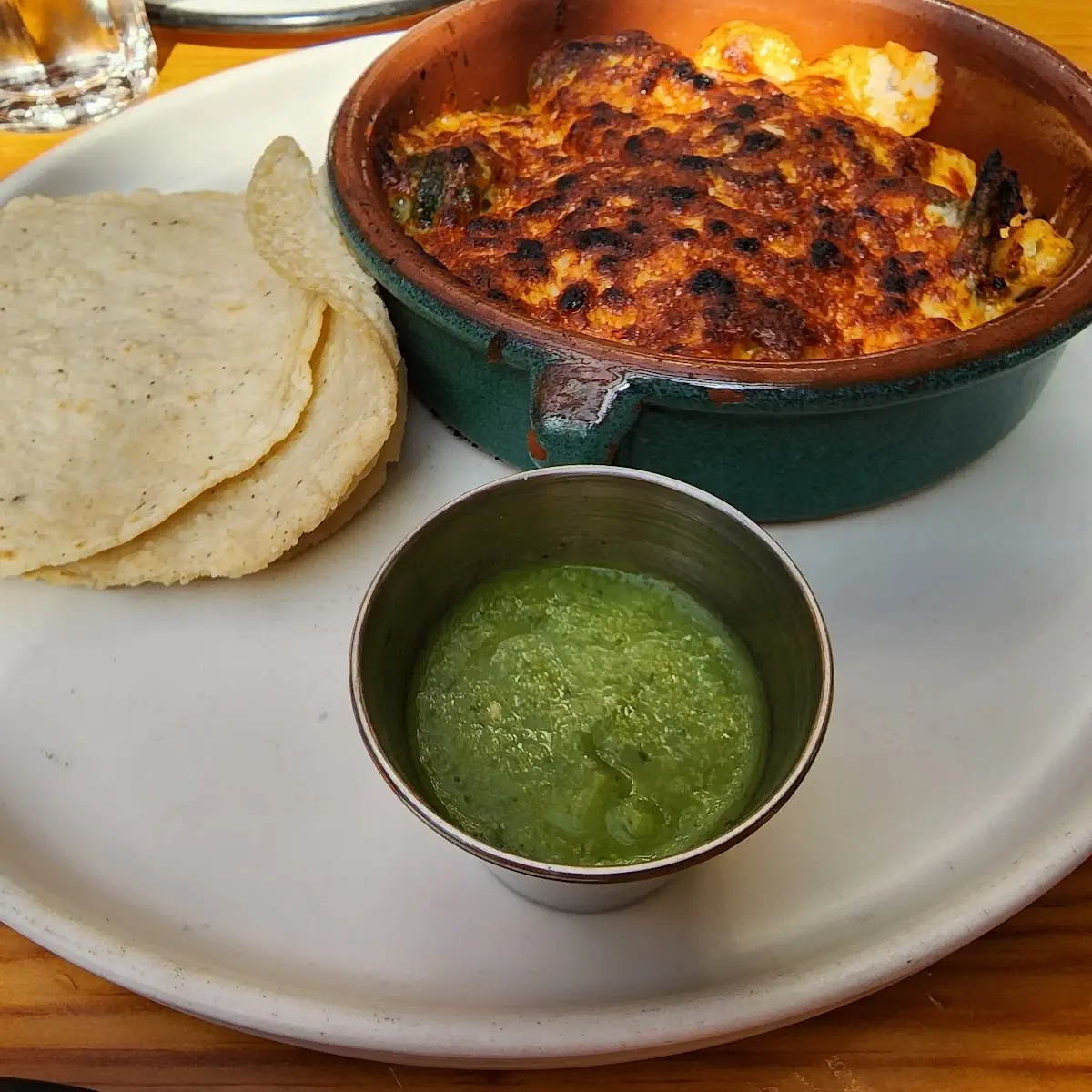 Queso Flameado