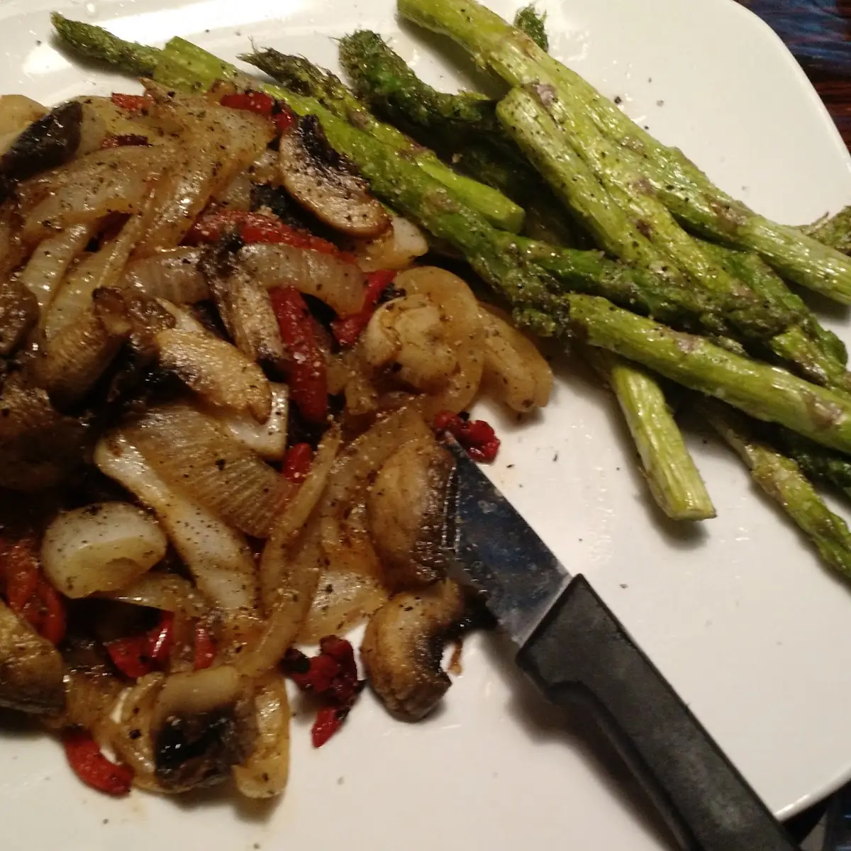 Hamburger Steak with Asparagus