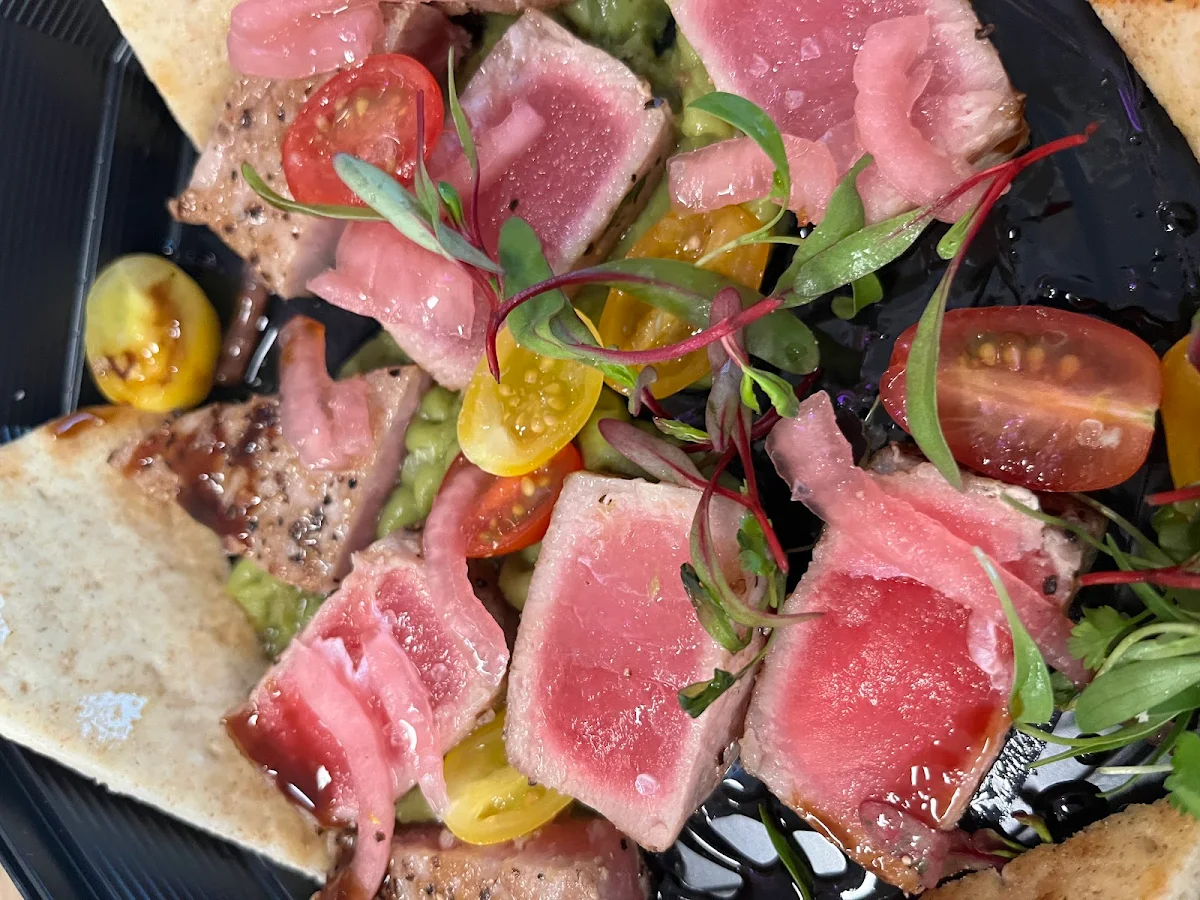 Seared Ahi Tuna Salad