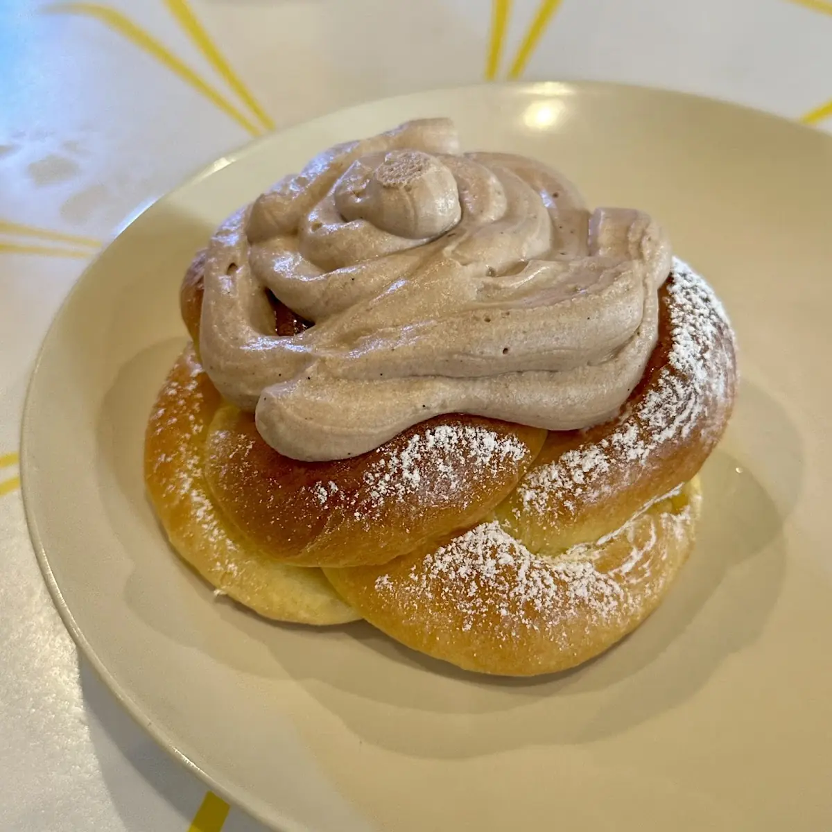 Cinnamon Roll