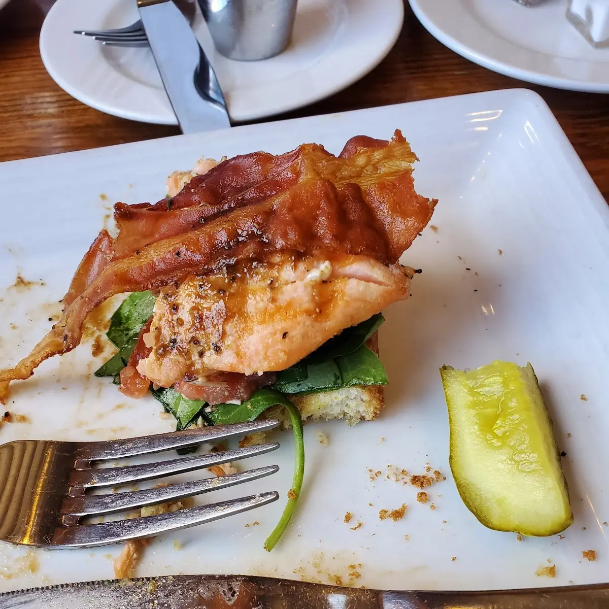 Grilled Salmon Sandwich