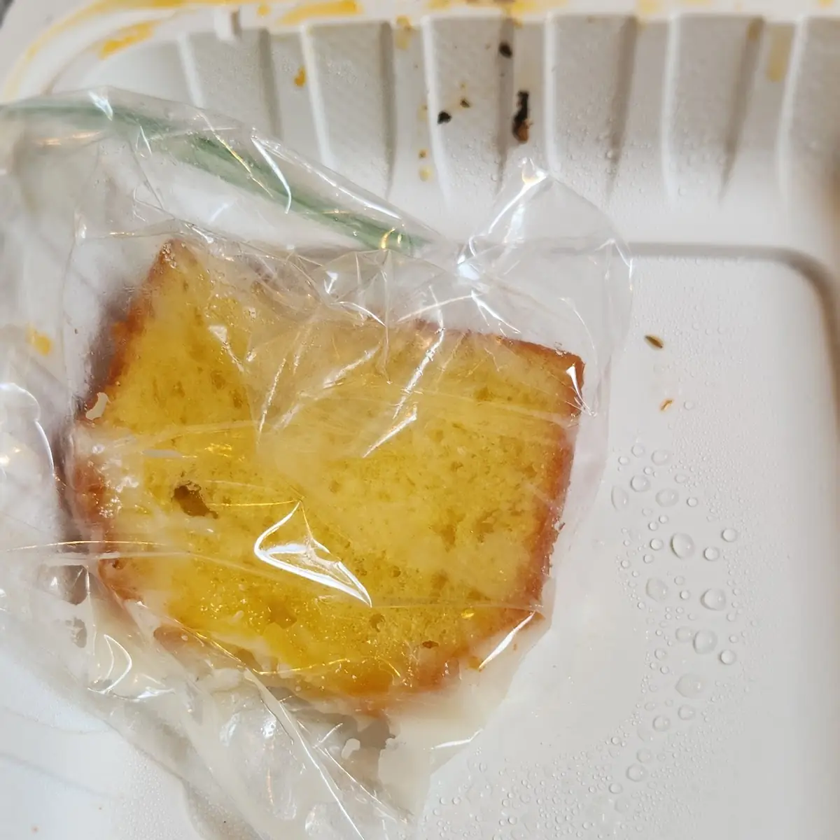 Lemon Cake Slice