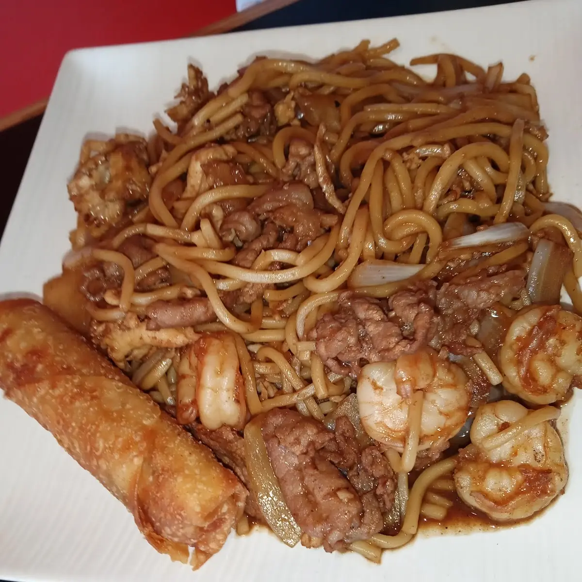 Combination Lo Mein Beef Chicken Shrimp