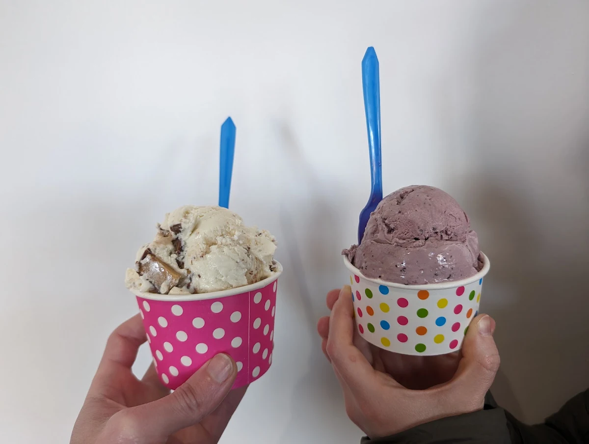 Peanut Butter Crunch & Black Raspberry