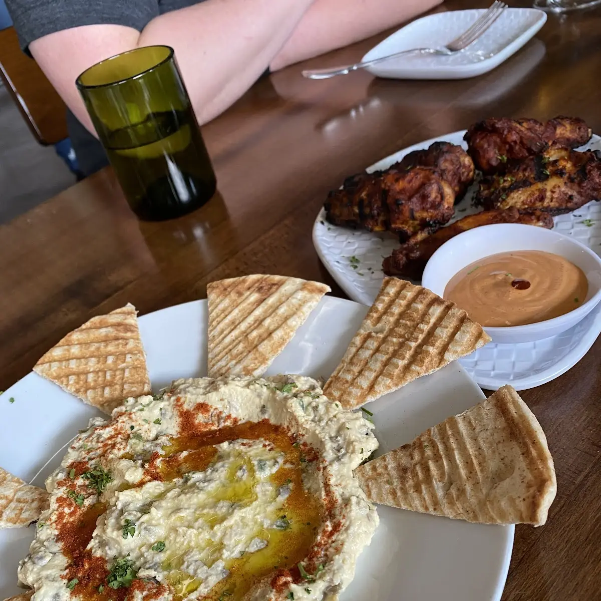 Feedel Hummus