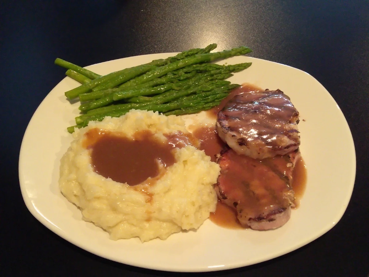 Pork Chops with Mashed Potatoes and Brown Gravy