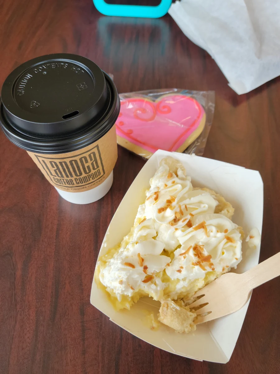 Coconut Cream Pie with Coffee
