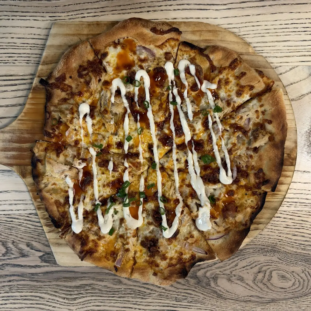 Apple Streusel Pizza