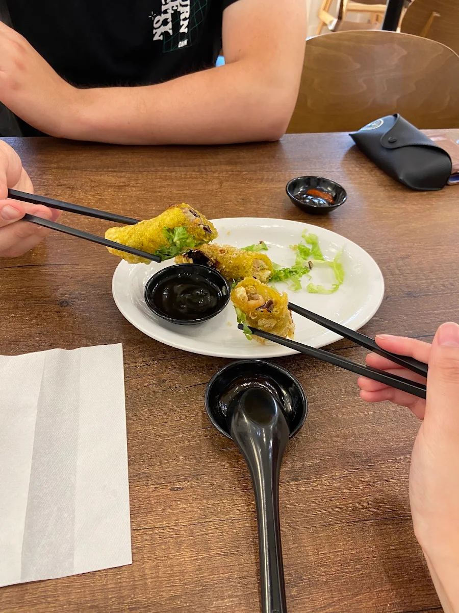 Free Spring Rolls