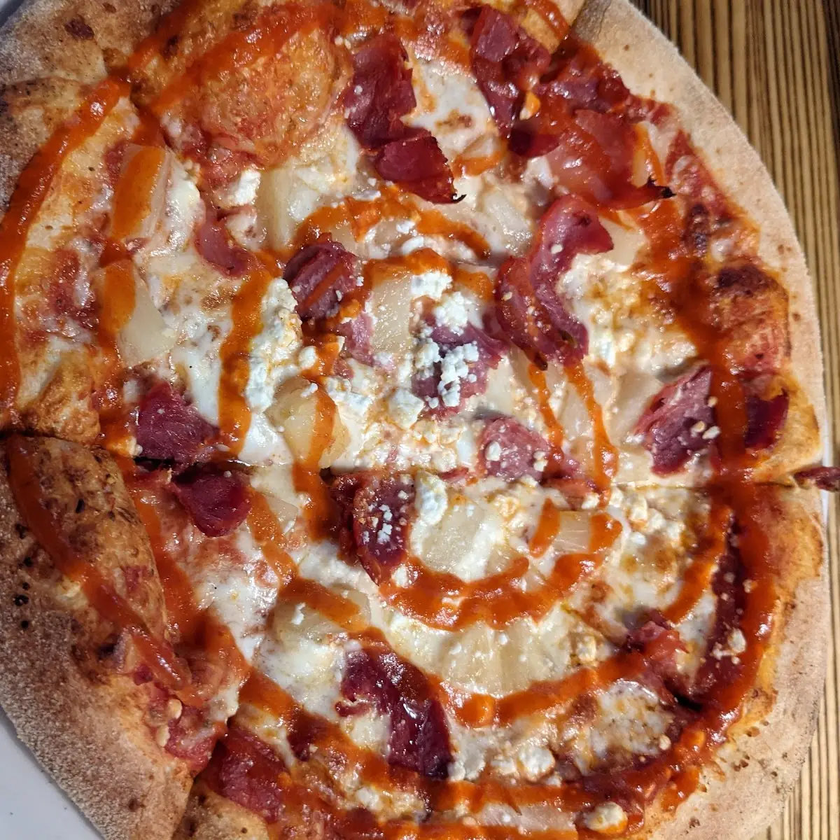 Spicy Hawaiian Pizza
