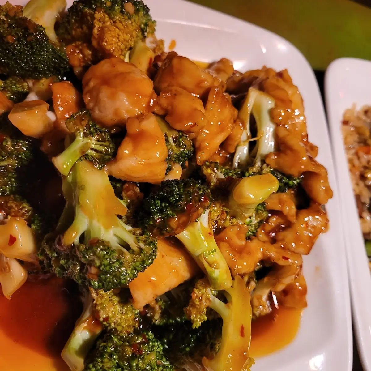Chicken and Broccoli with Garlic Sauce