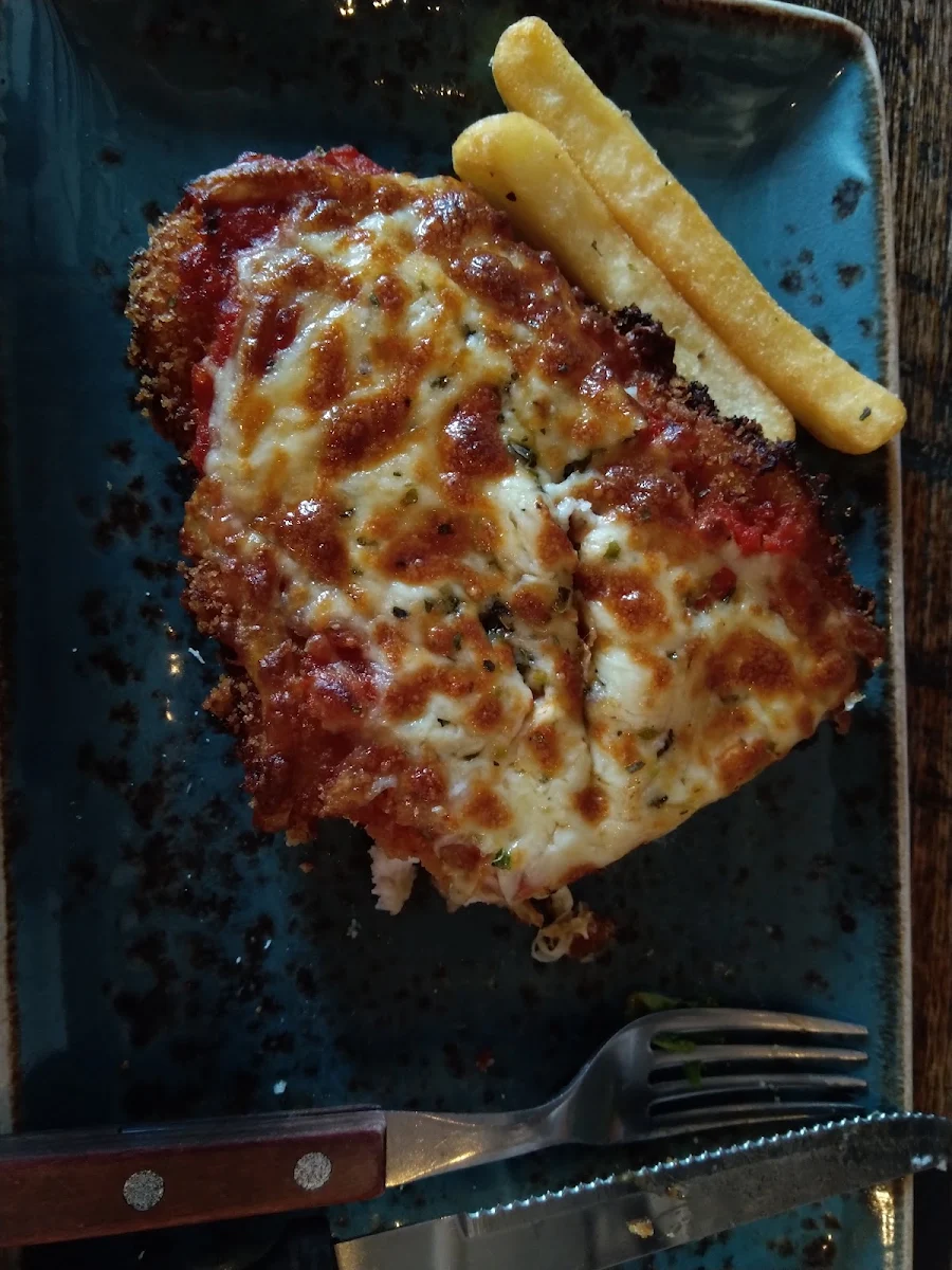 Chicken Parmigiana, Bay 101