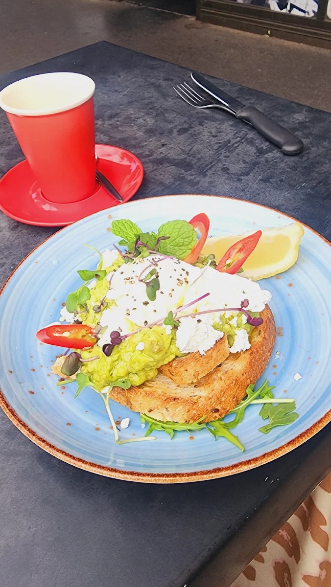 Smashed Avo, Bay 101