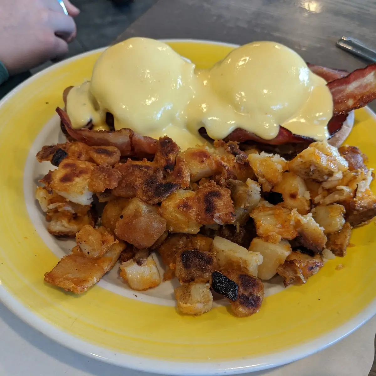 Waffle Biscuit & Gravy