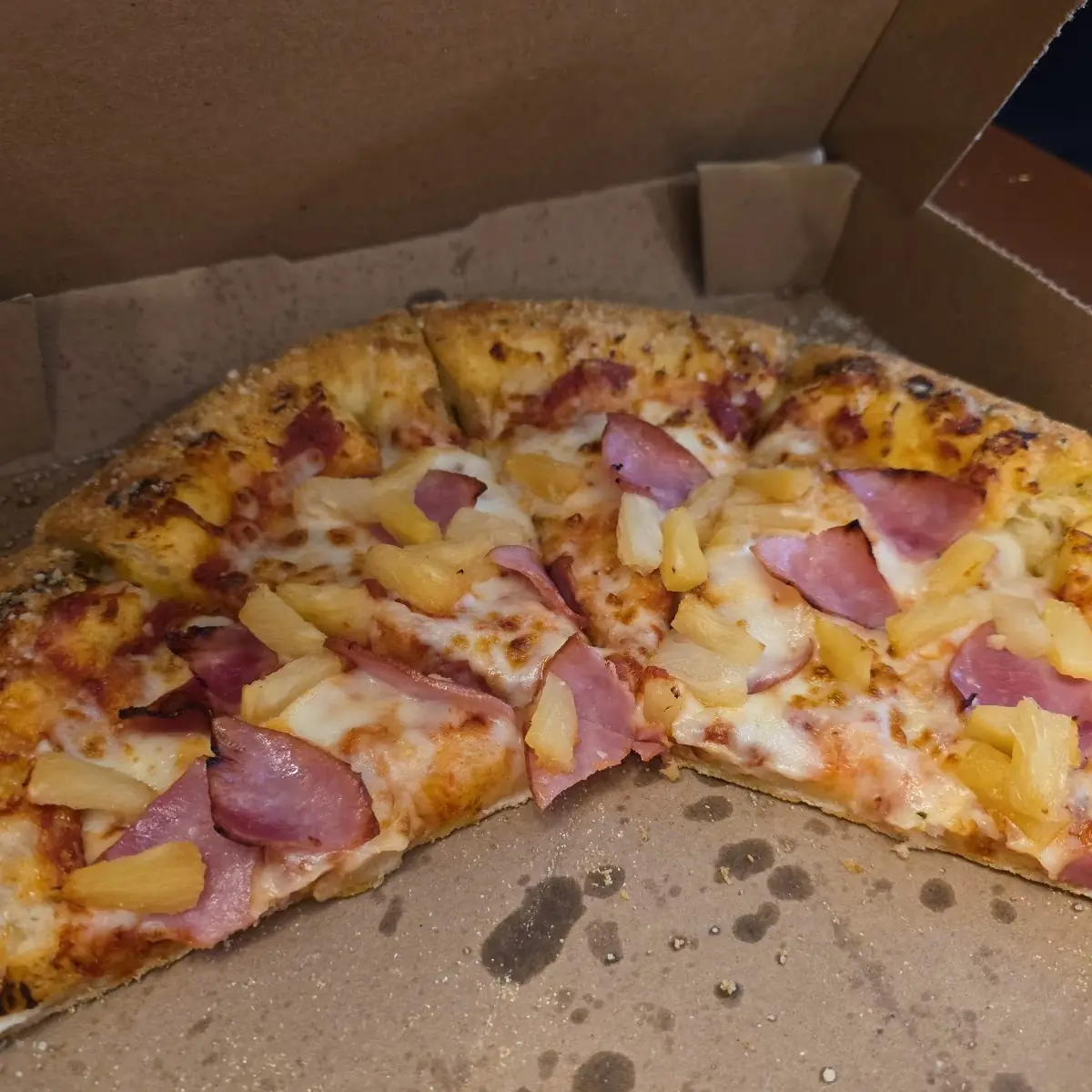 Hawaiian Pizza