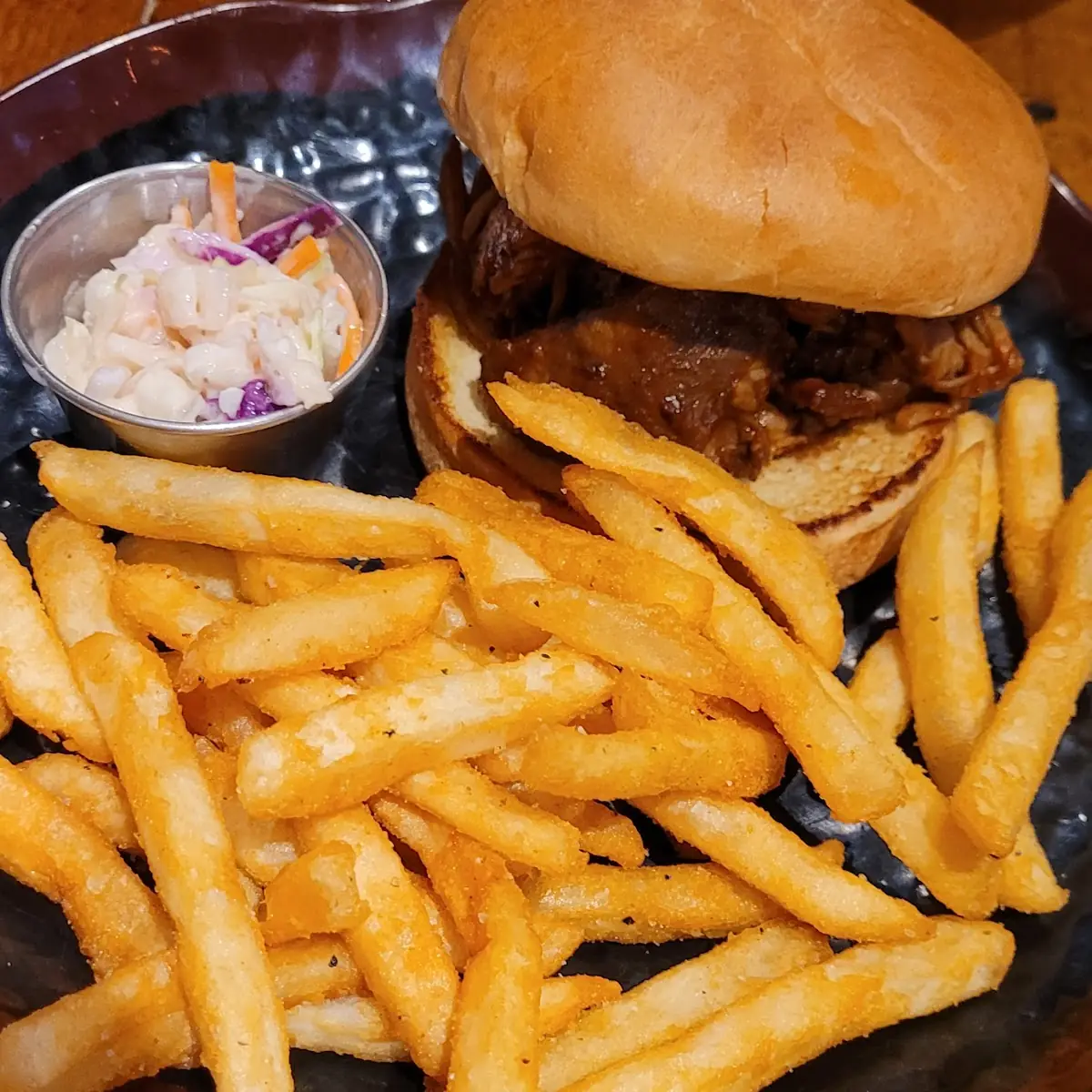 BBQ Pulled Pork Burger