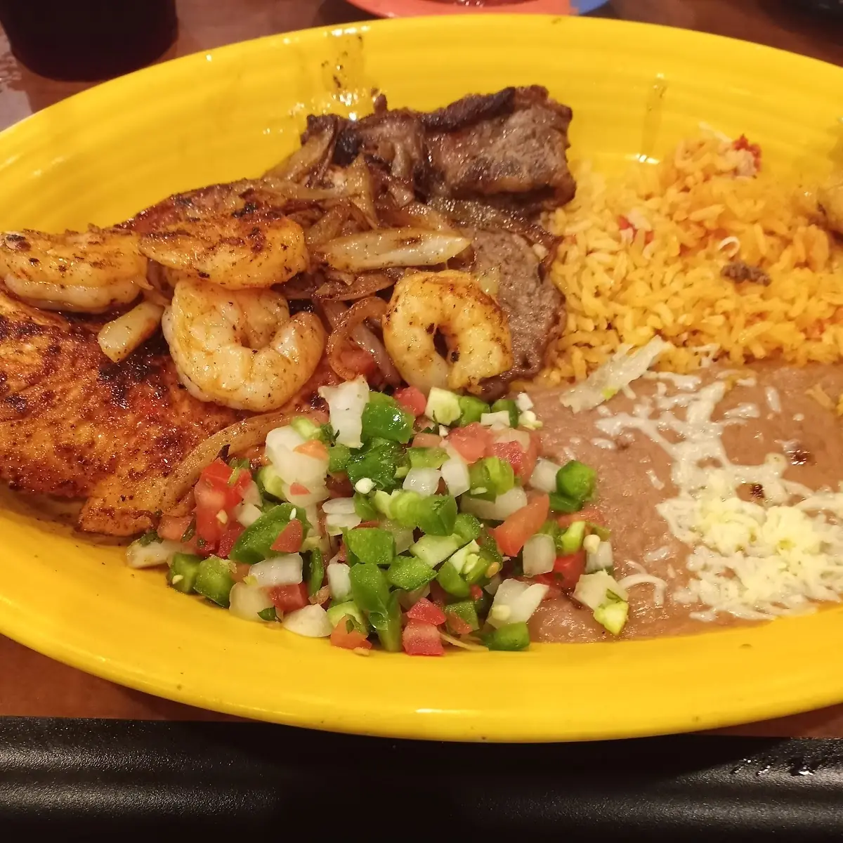 Special Rio Bravo Steak Chicken Grilled Shrimp with Pico De Gallo Beans and Rice