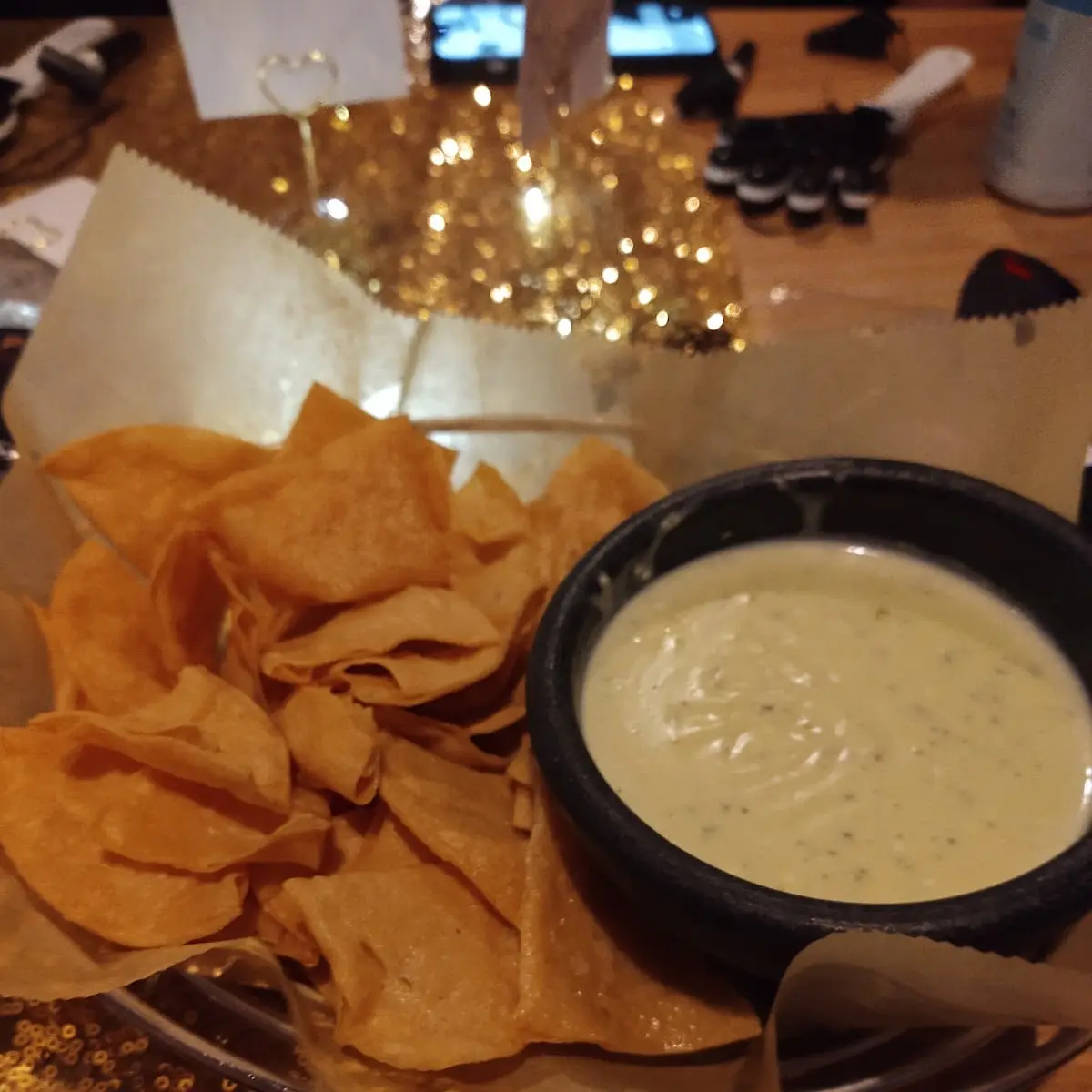 Chips & Queso