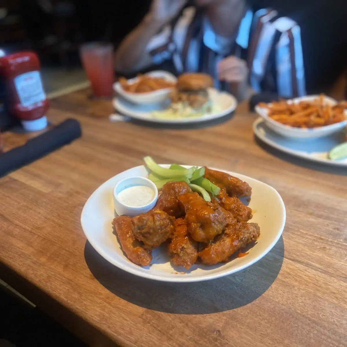 Boneless Buffalo Wings in Hot Sauce with Ranch