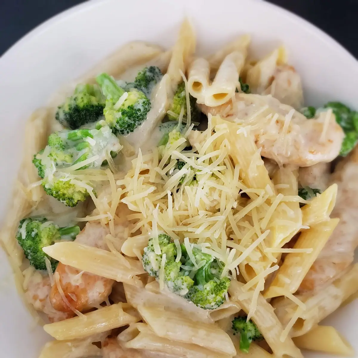 Chicken & Broccoli Alfredo