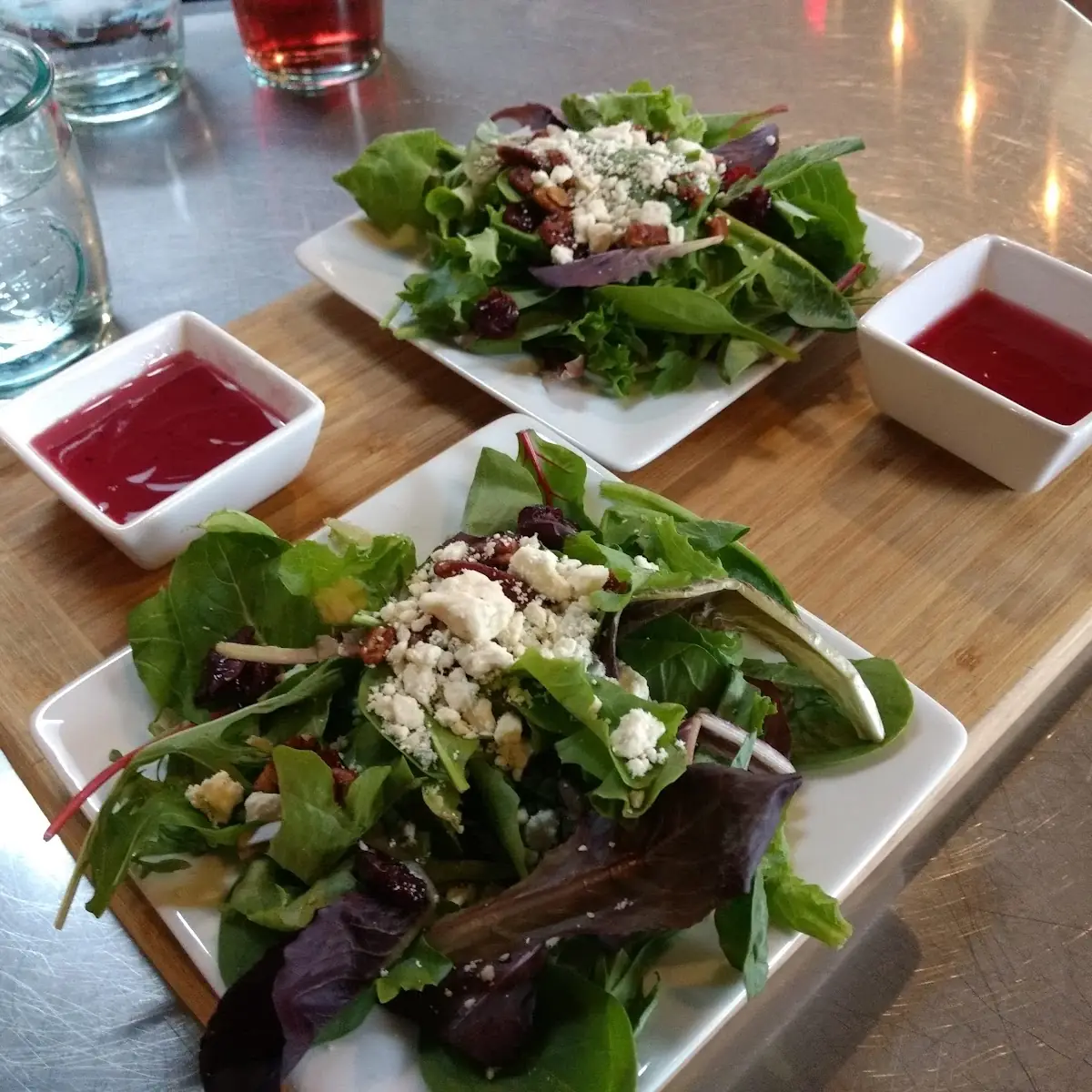 Clyde's Side Salad
