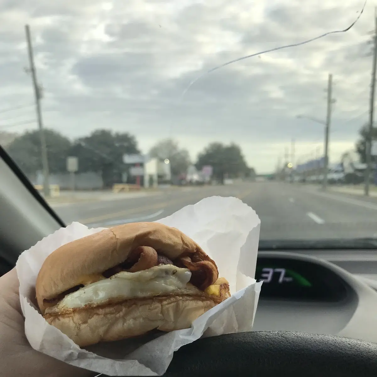 Bacon Egg Cheese Bun