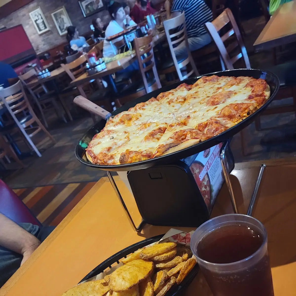 Cheese Pizza and Mojo Potato Wedges