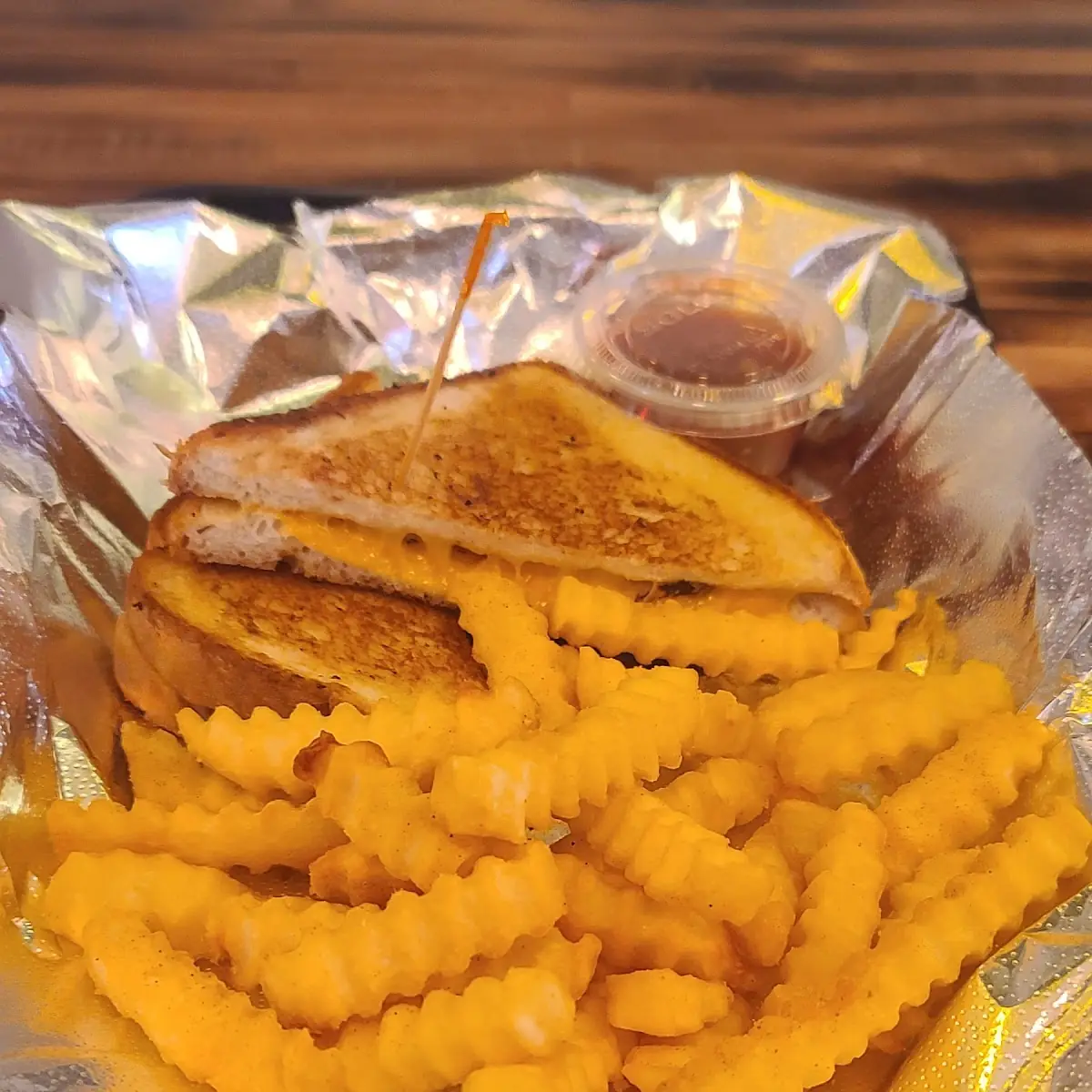 Grill Cheese with Fries