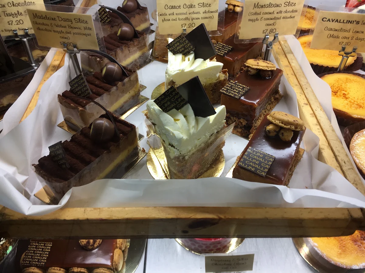 Carrot Cake Slice, Cavallini