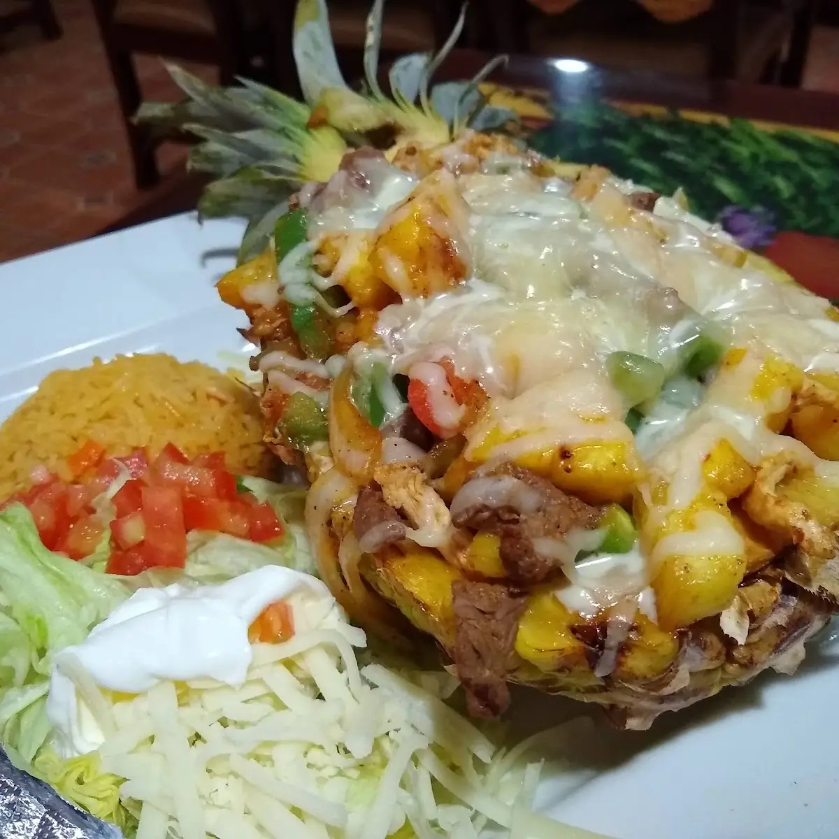 Piña Rellena