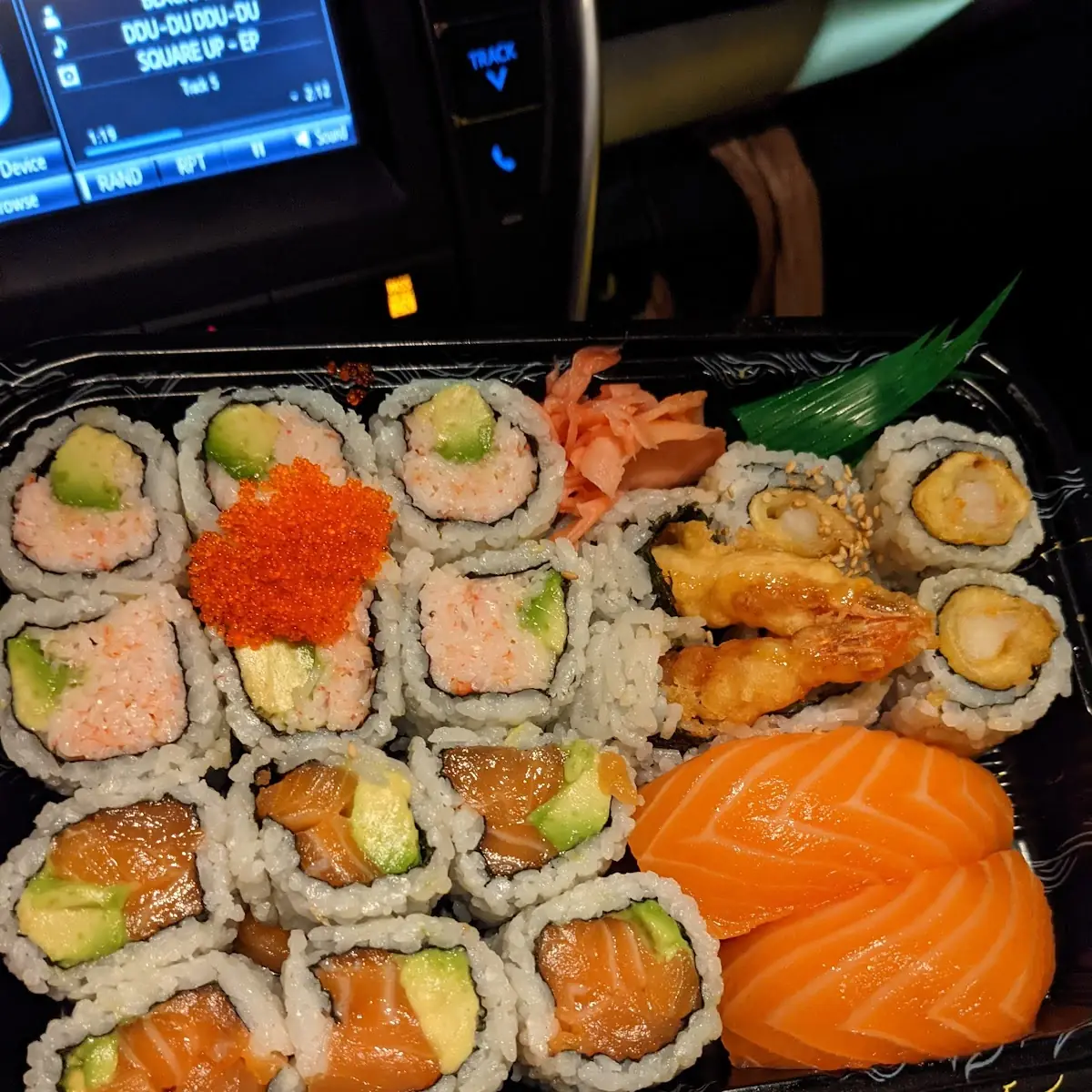 Spicy Yellowtail Roll